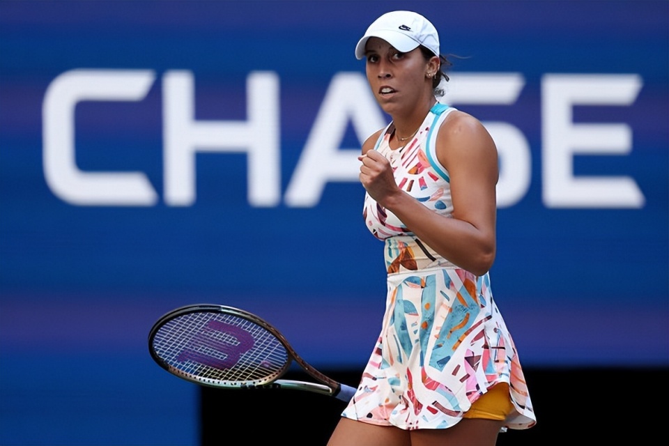 球员中看到 球员中看到