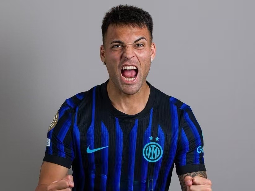 TA：纽卡报价3000万镑+浮动条款求购利物浦后卫宽萨 许诺球员常规首发位置